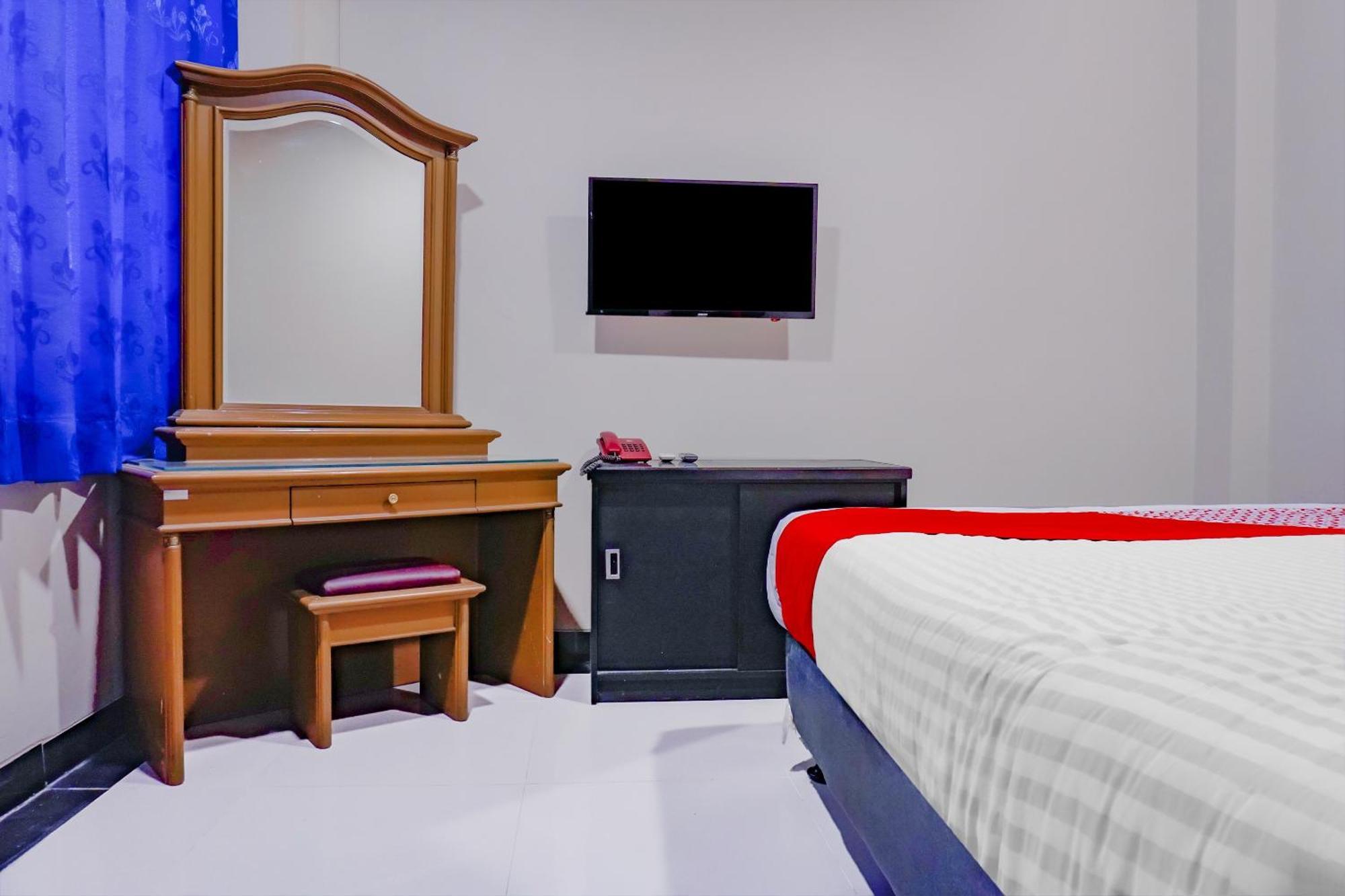 Oyo 117 Blueberry Hotel