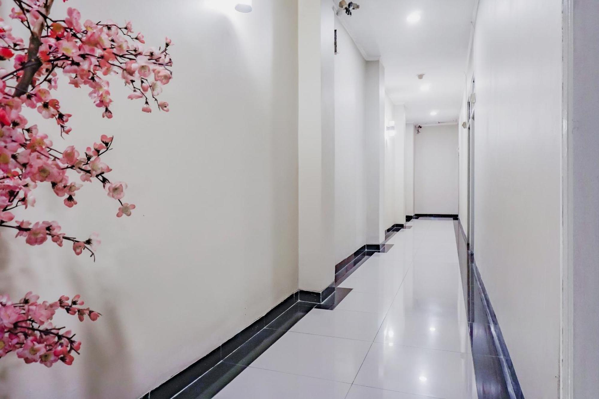 Oyo 117 Blueberry Hotel 2*