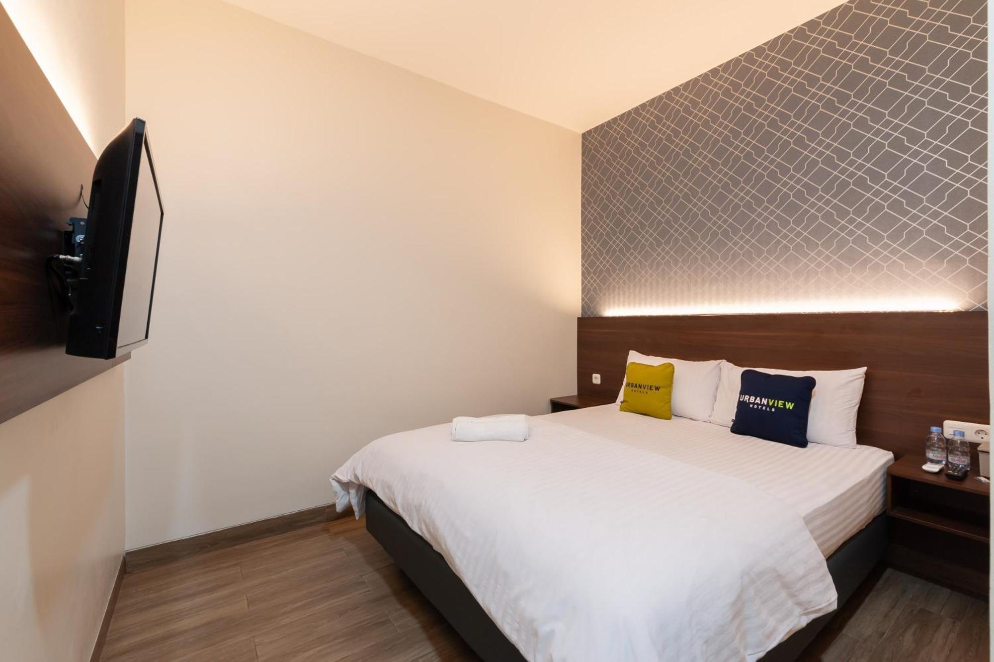 Urbanview Cengkareng By Reddoorz Hotel 3*