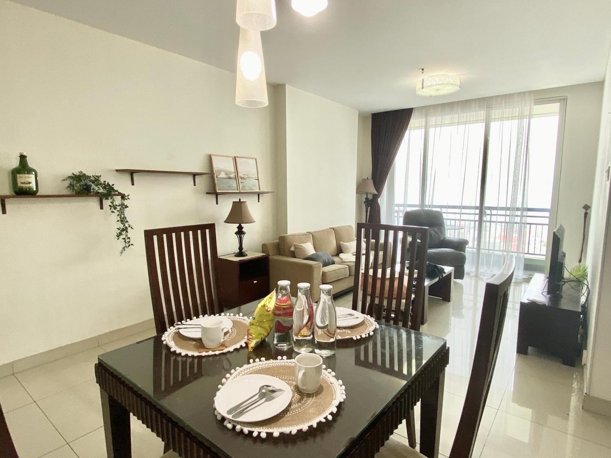 Luxe Living @central Park Jakarta