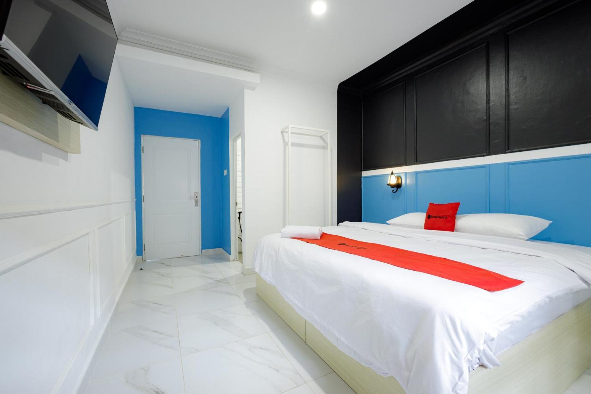 Reddoorz At Jalan Gatot Subroto Guest house
