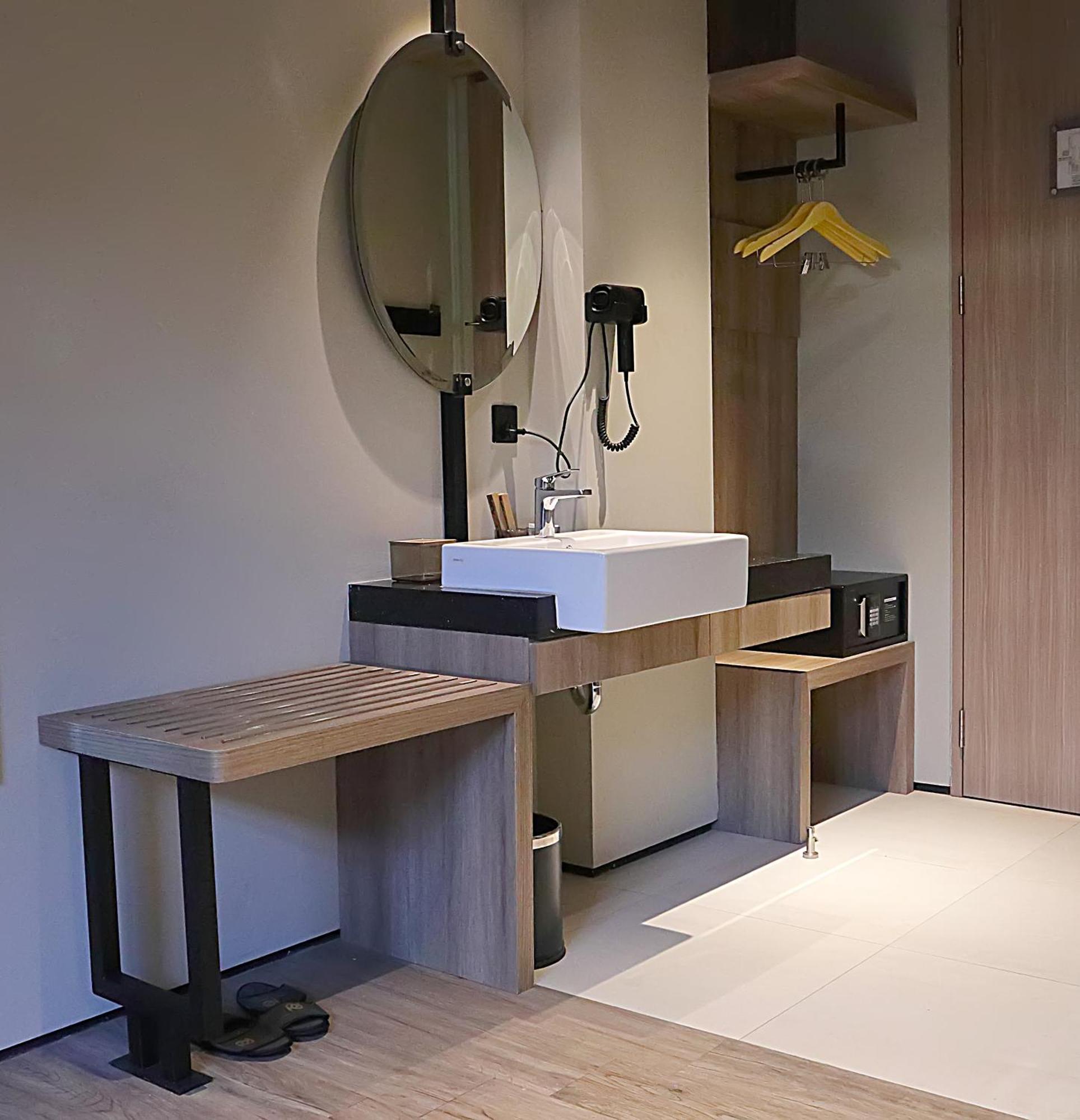 Khách sạn Posto Dormire Sudirman