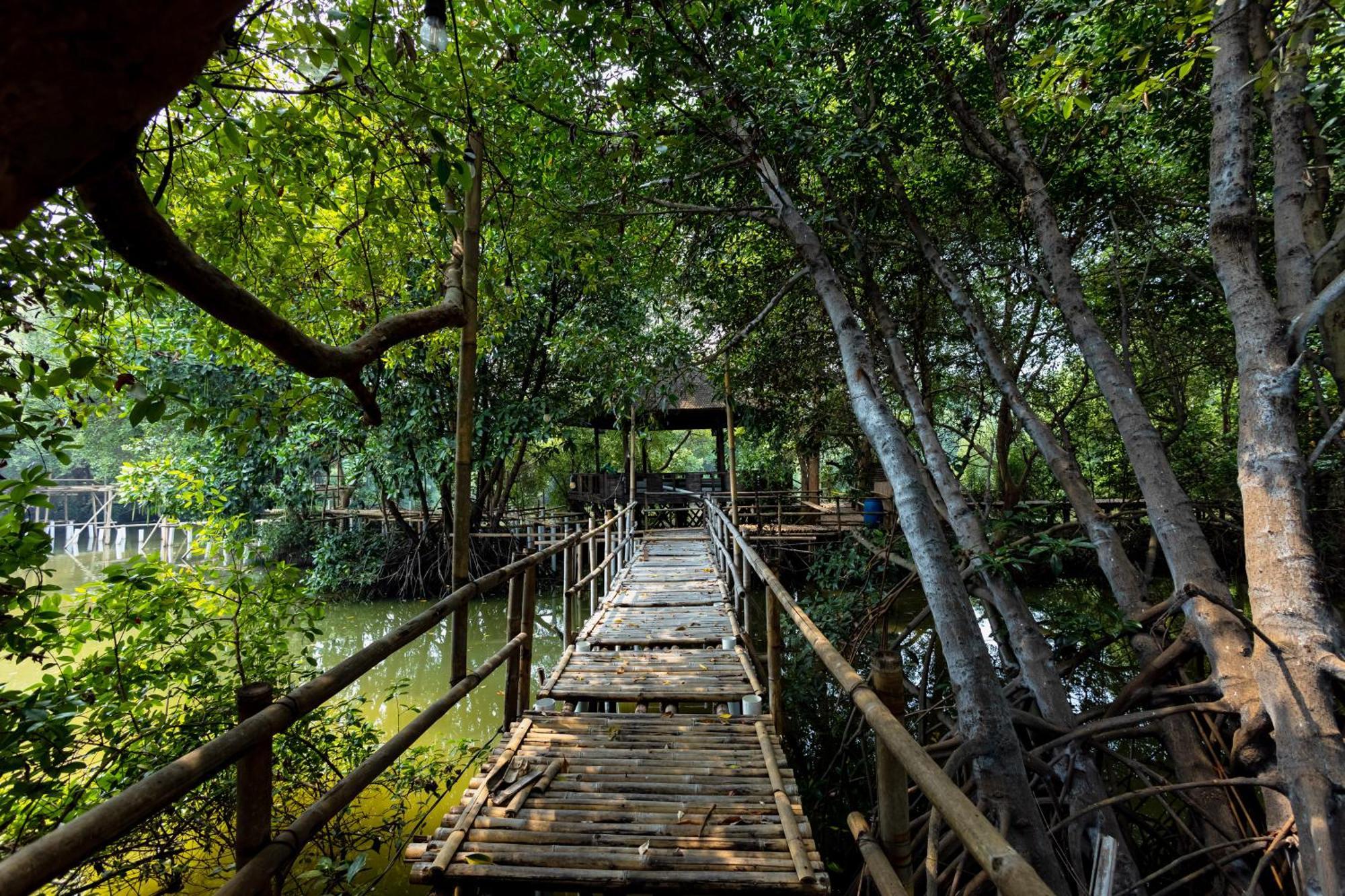 Reddoorz @ Taman Wisata Mangrove 3*