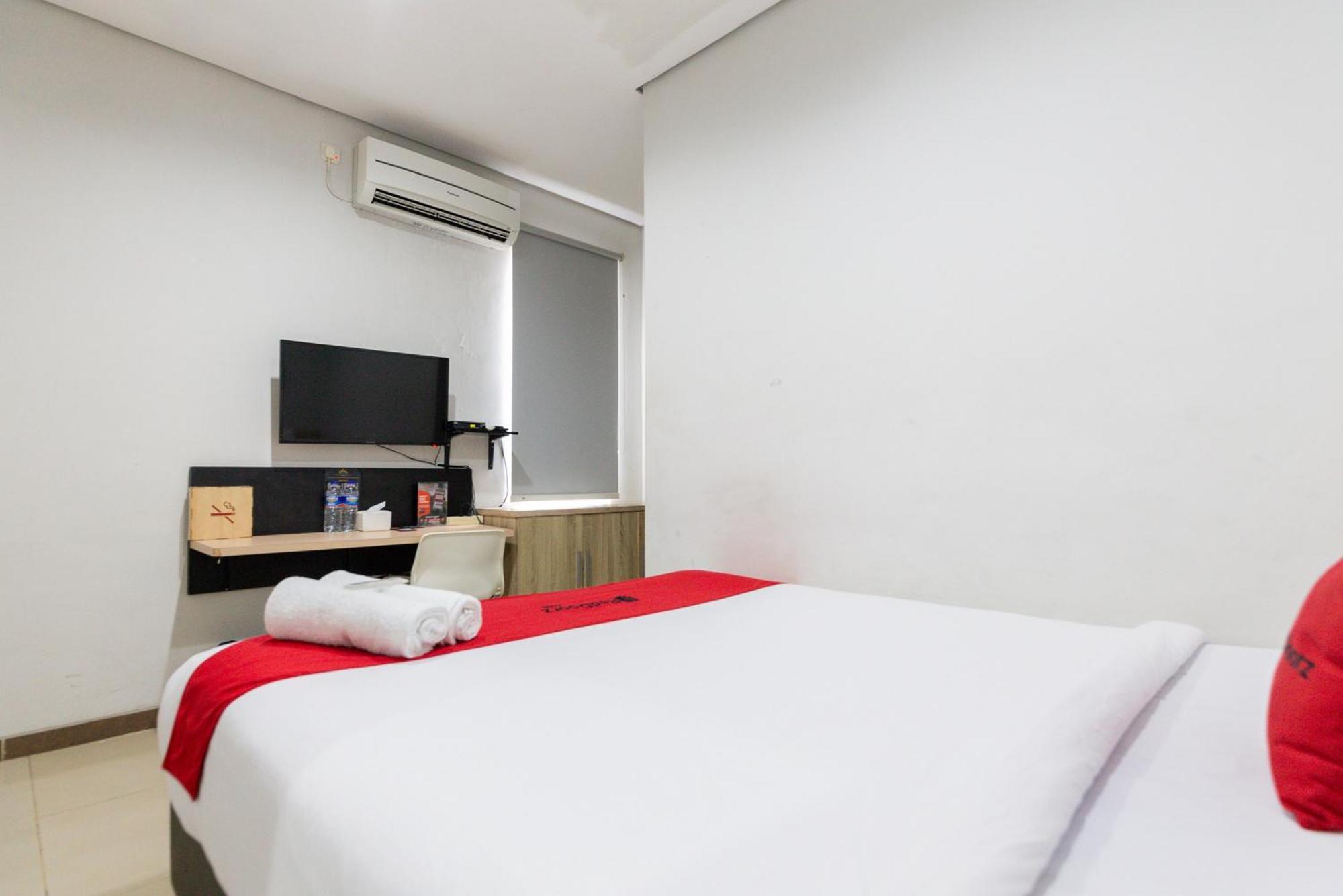 Reddoorz Syariah Near Mall Indah 3*