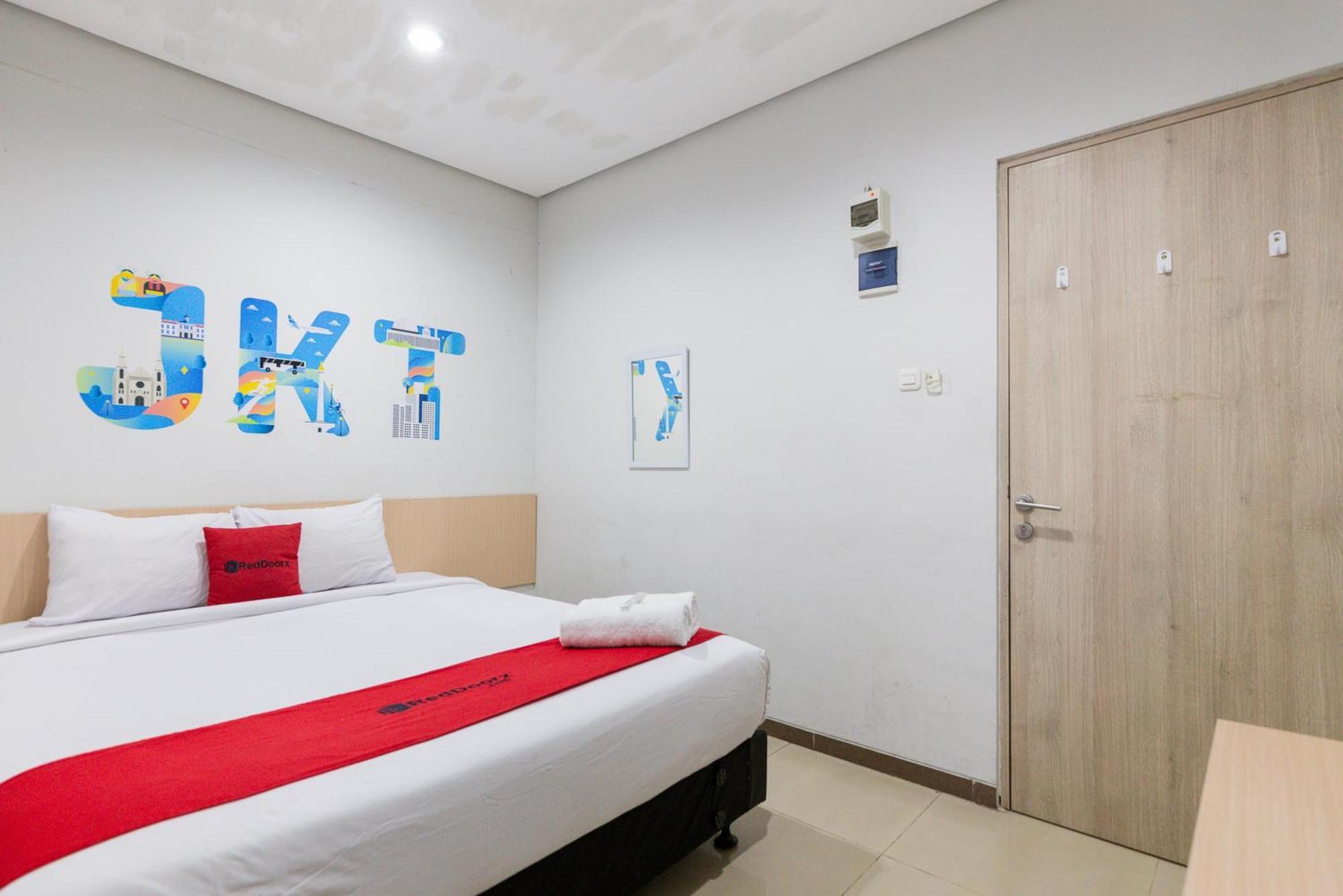 Reddoorz Syariah Near Mall Indah Hotel Jacarta