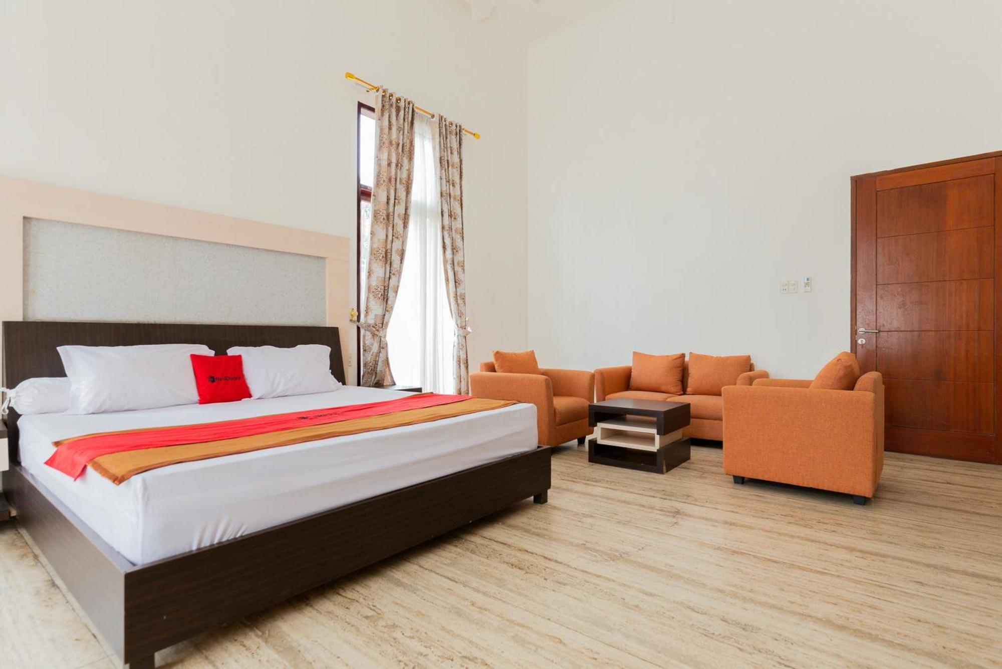 Guest house Reddoorz Premium Near Stasiun Lenteng Agung