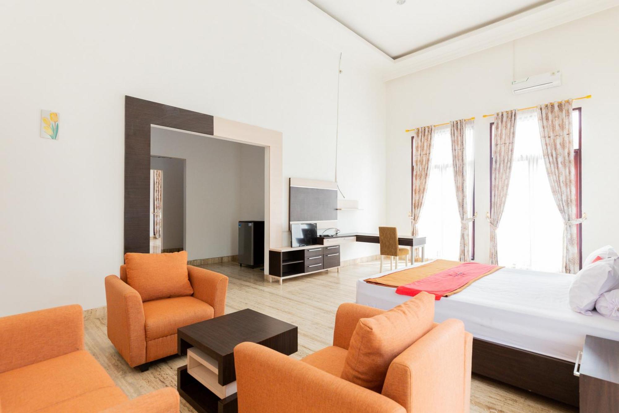 Guest house Reddoorz Premium Near Stasiun Lenteng Agung