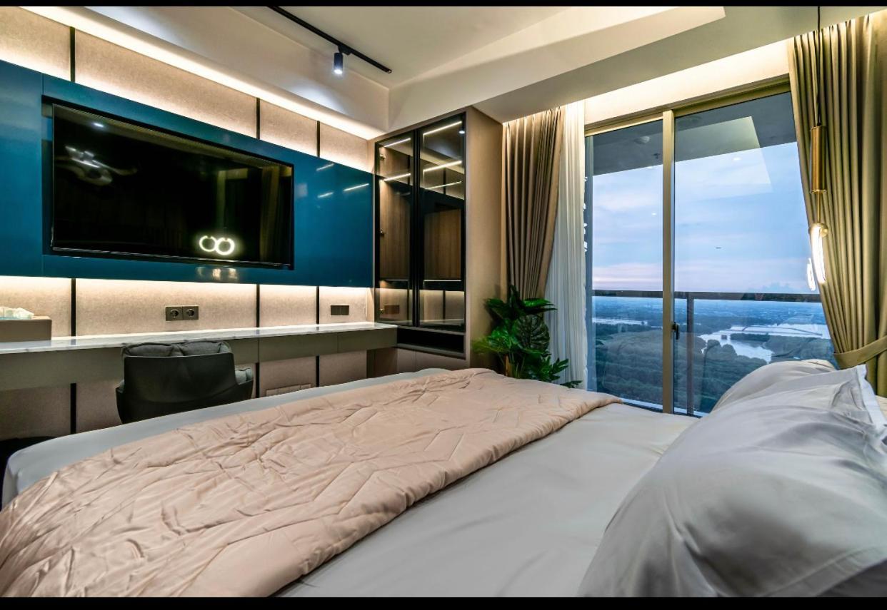 Gold Coast Pik By Dluxx Jakarta