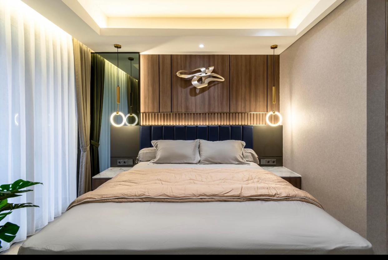 Gold Coast Pik By Dluxx