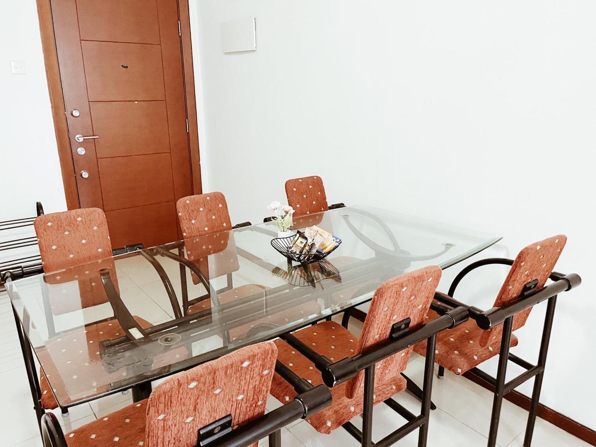 Urban Oasis Premium Staycation In Central Appartement