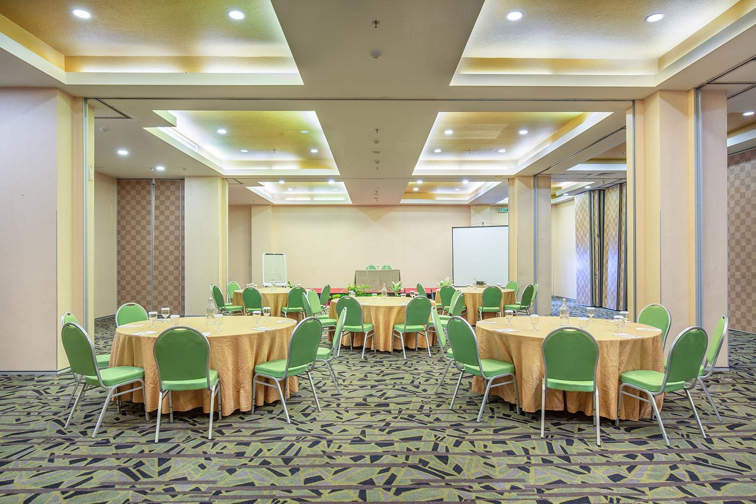 1o1 Urban Pemuda Jakarta
