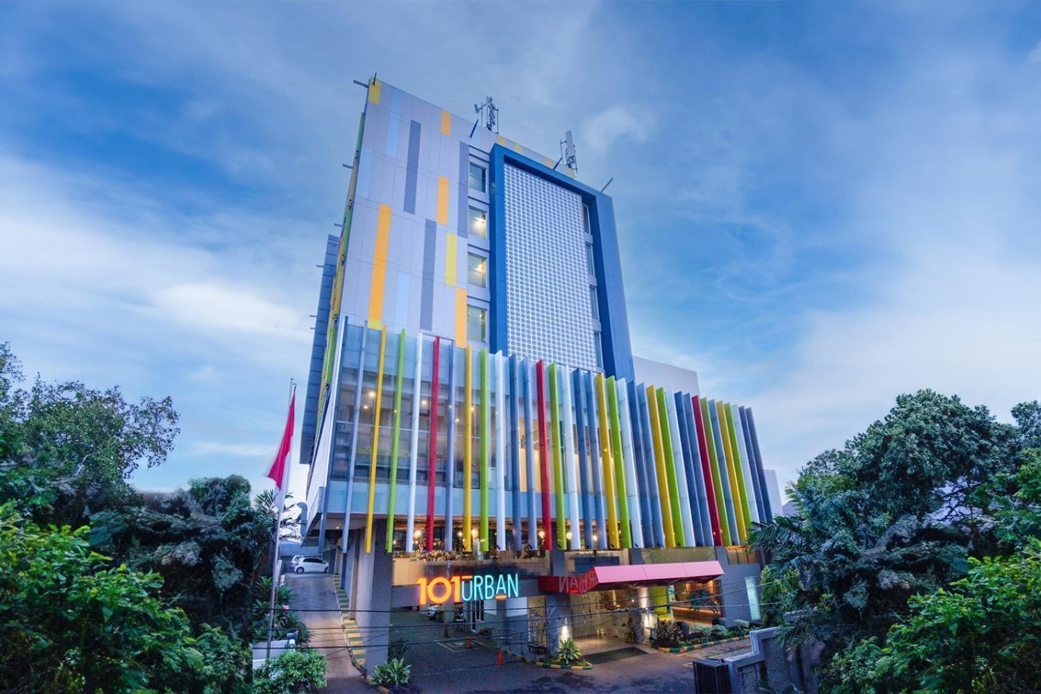 1o1 Urban Pemuda Hotel 3*