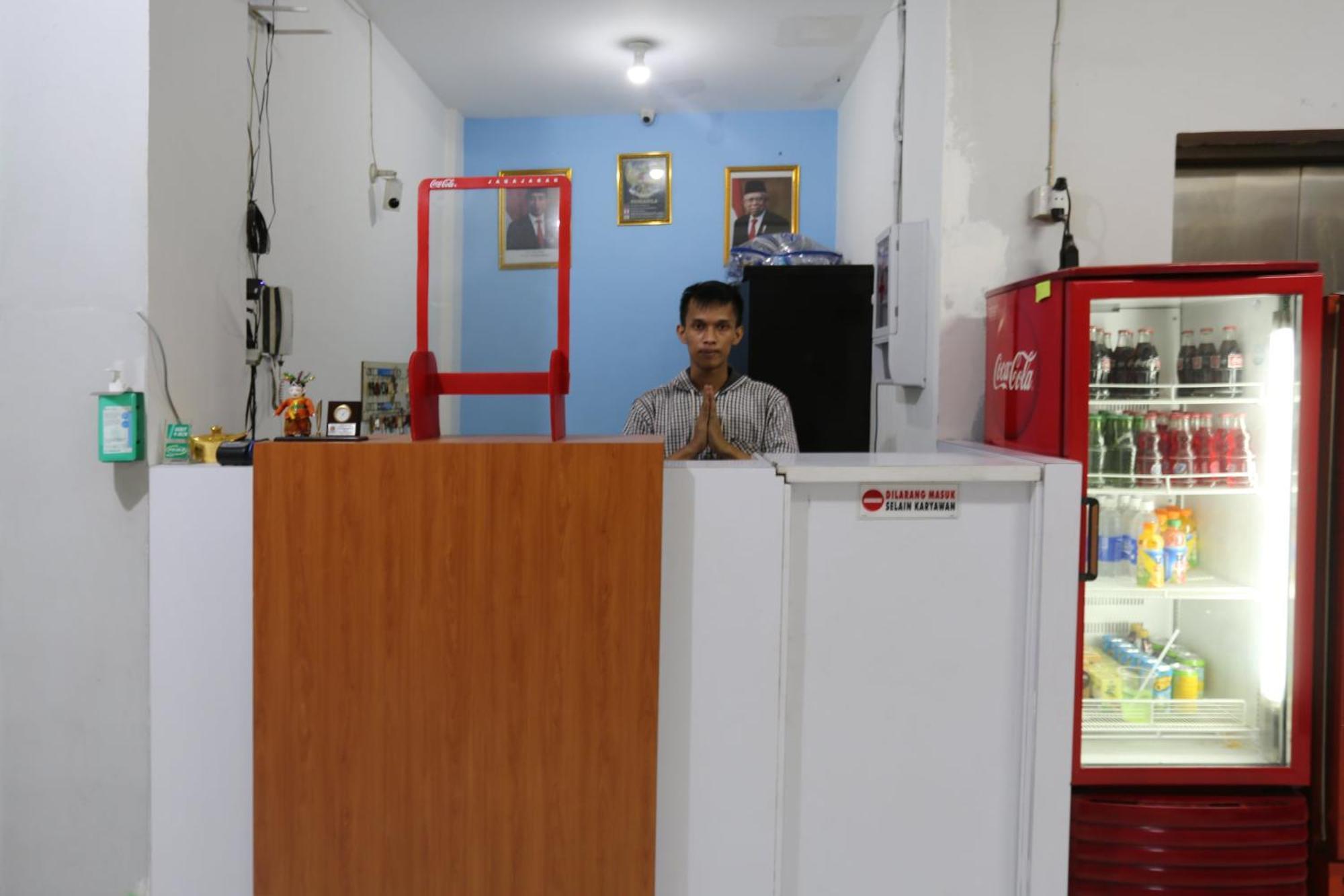 Khách sạn Oyo 3865 Niaga 2*