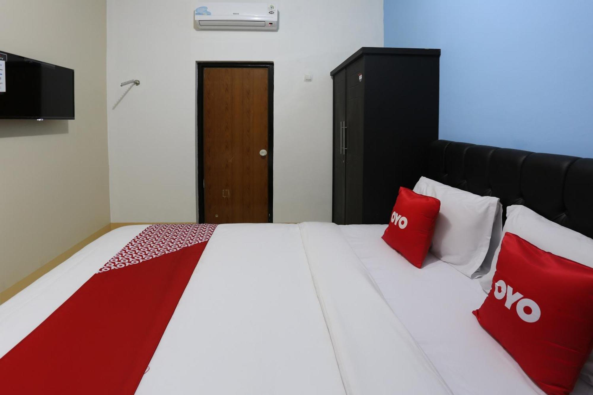 Oyo 3865 Niaga Khách sạn 2*