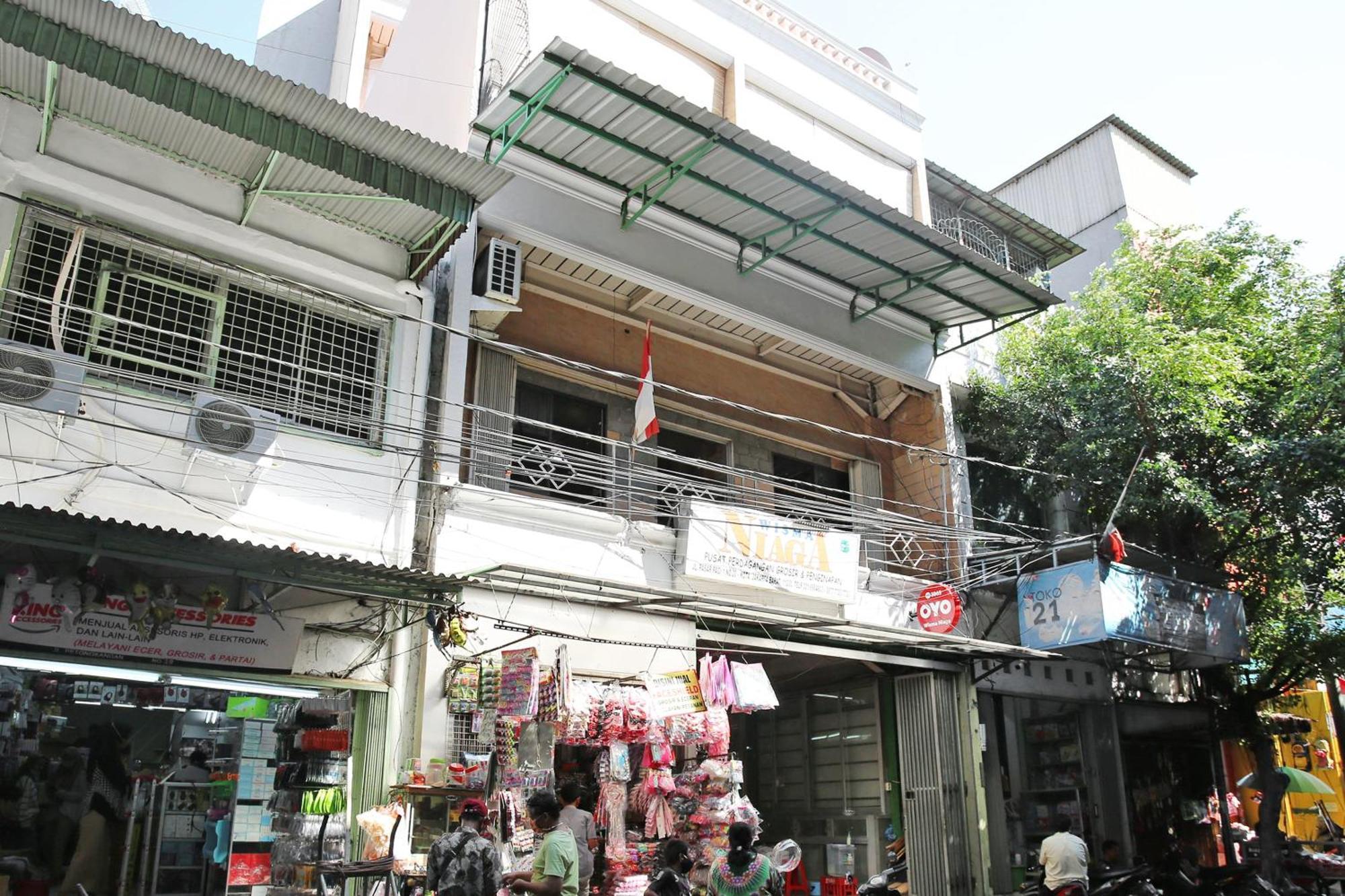 Oyo 3865 Niaga 2* Jakarta