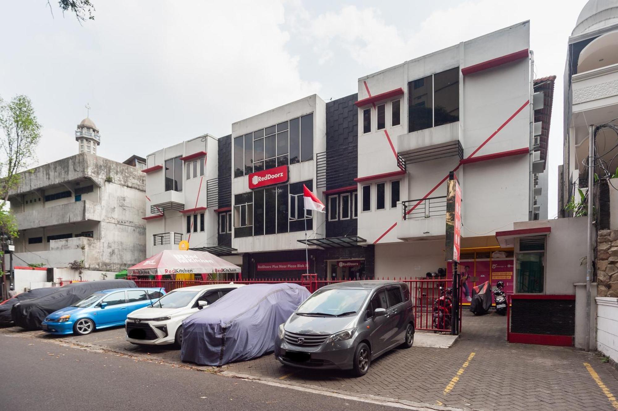 Reddoorz Near Plaza Blok M Hotel Jakarta