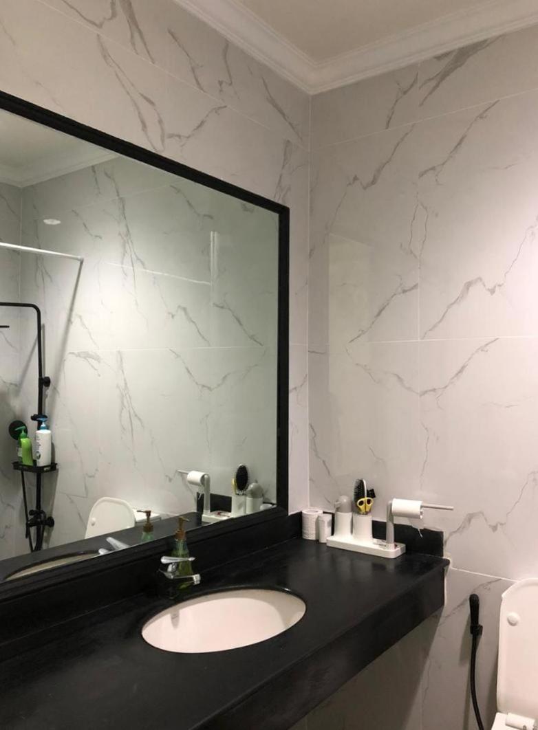 Startegis Di Mega Kuningan Căn hộ