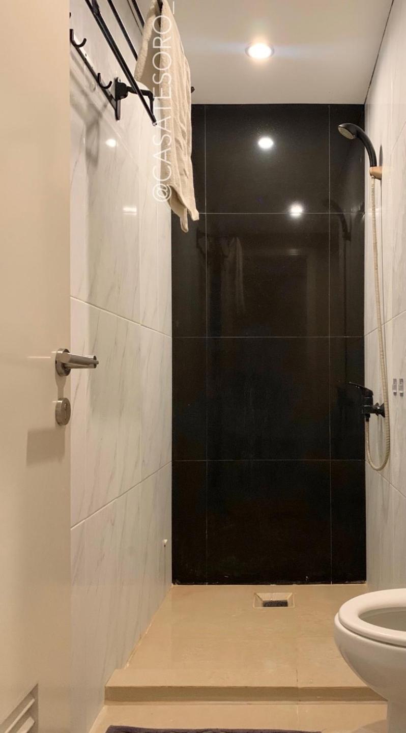 Apartment Studio Walking Distance To Mall Jakarta