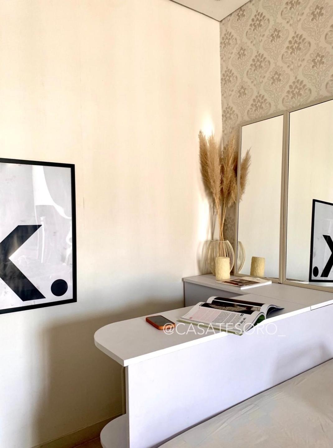 Studio Walking Distance To Mall *