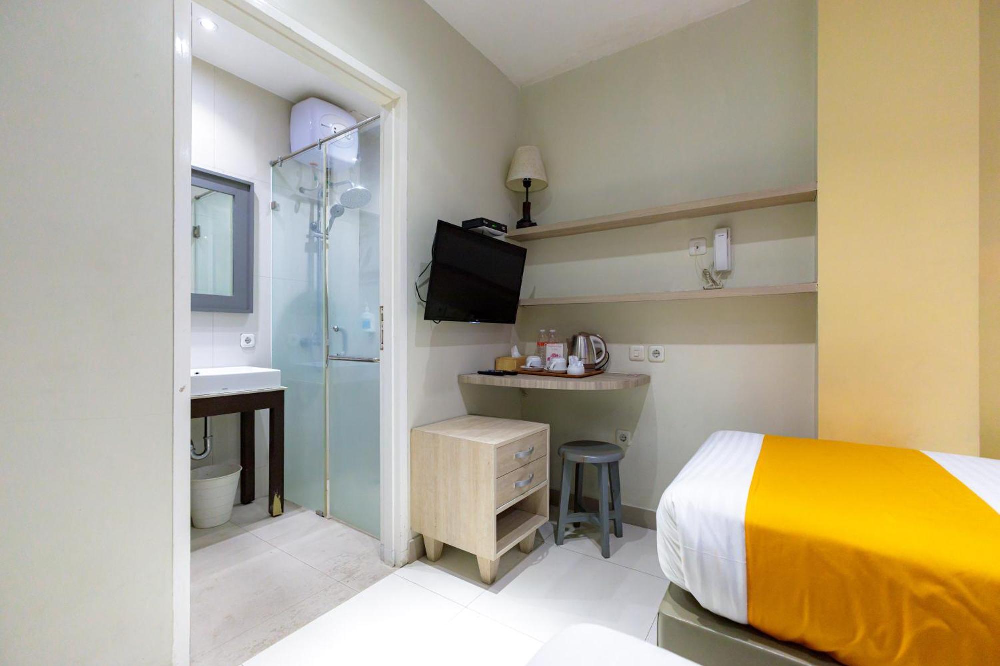 Sans Liv Ancol By Reddoorz