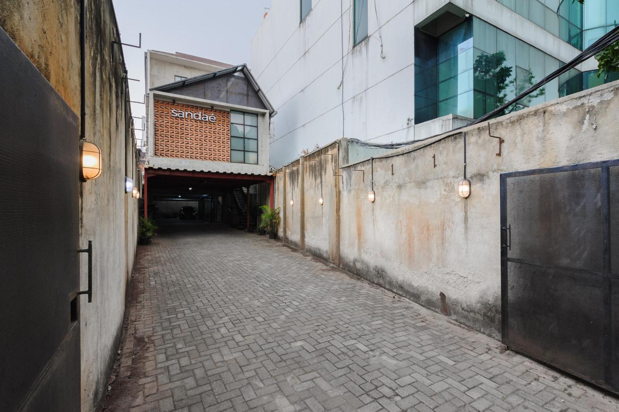 Guest house Urbanview Caverna Gandaria By Reddoorz