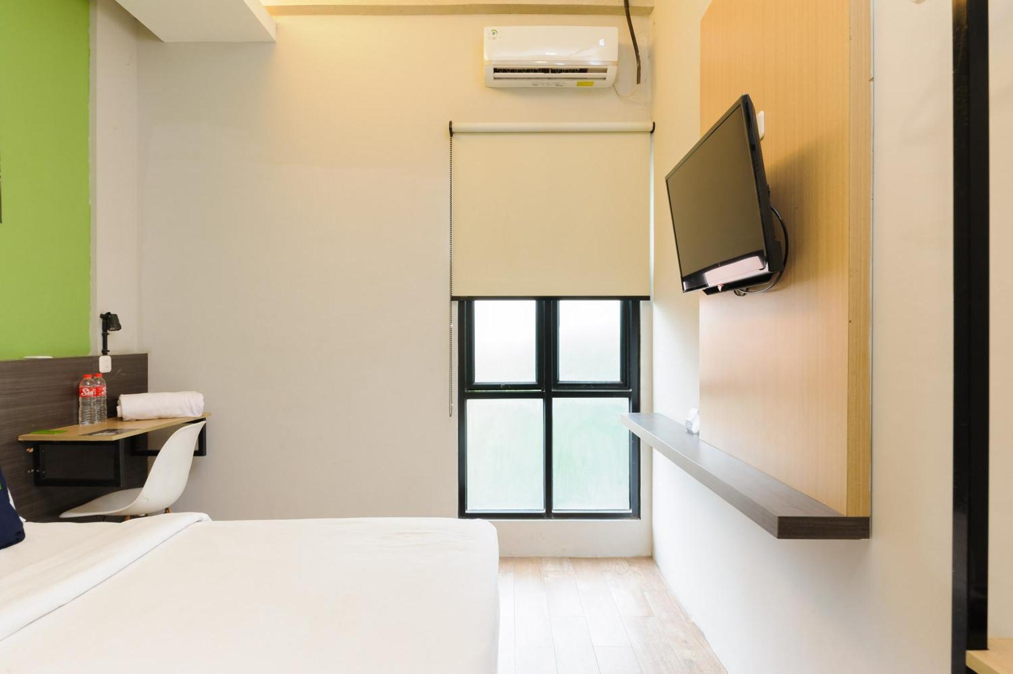 Urbanview Caverna Gandaria By Reddoorz Guest house