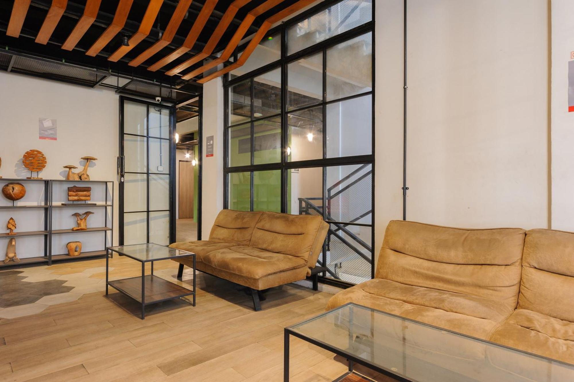 Urbanview Caverna Gandaria By Reddoorz 3* Jakarta