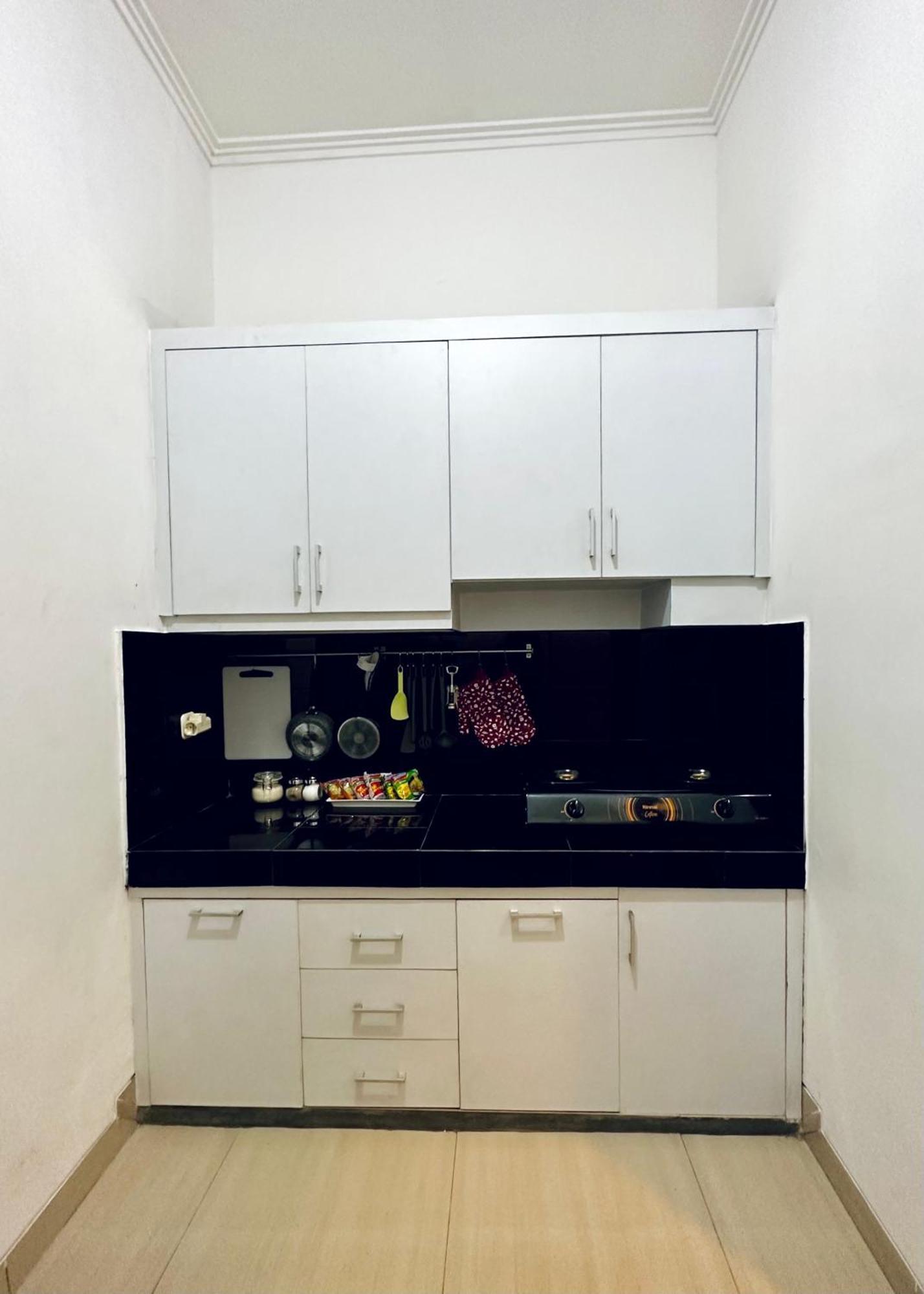 4-bedroom In South Nuansa Swadarma By Le Ciel Hospitality Jakarta