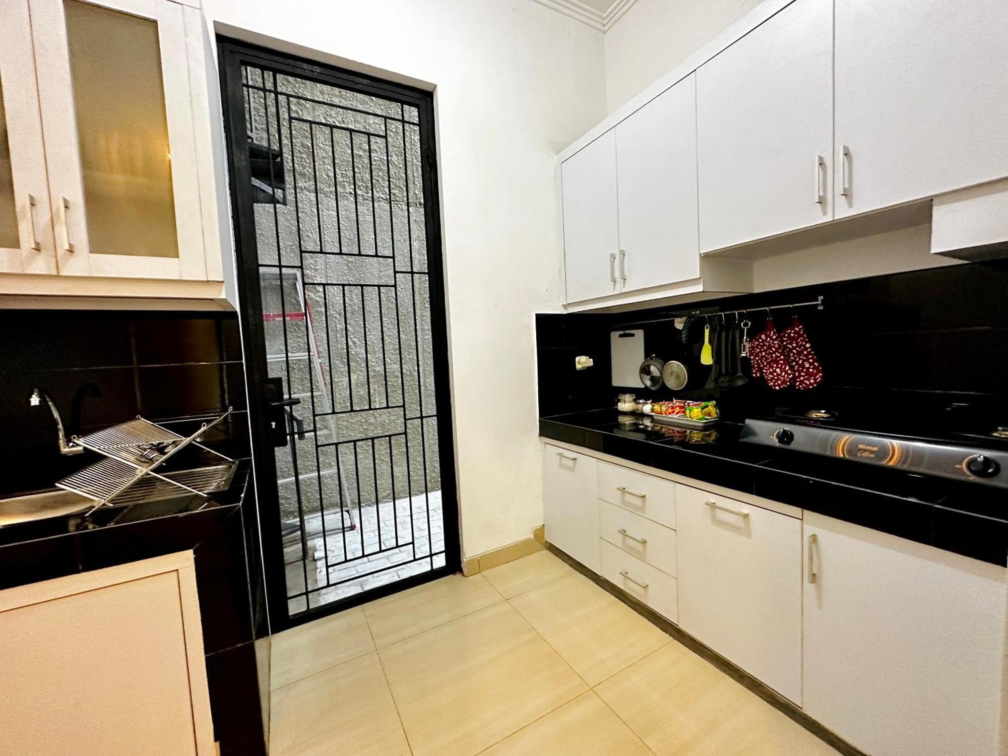 4-bedroom In South Nuansa Swadarma By Le Ciel Hospitality Bahay bakasyunan *
