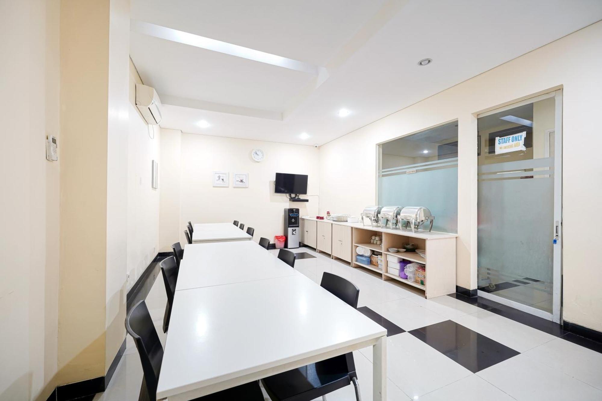 Hotel Multi 88 Syariah 2*