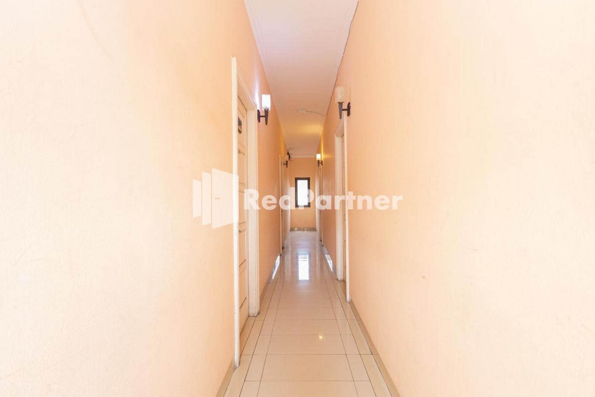Hotel Star Jaksa Mitra Reddoorz Jakarta