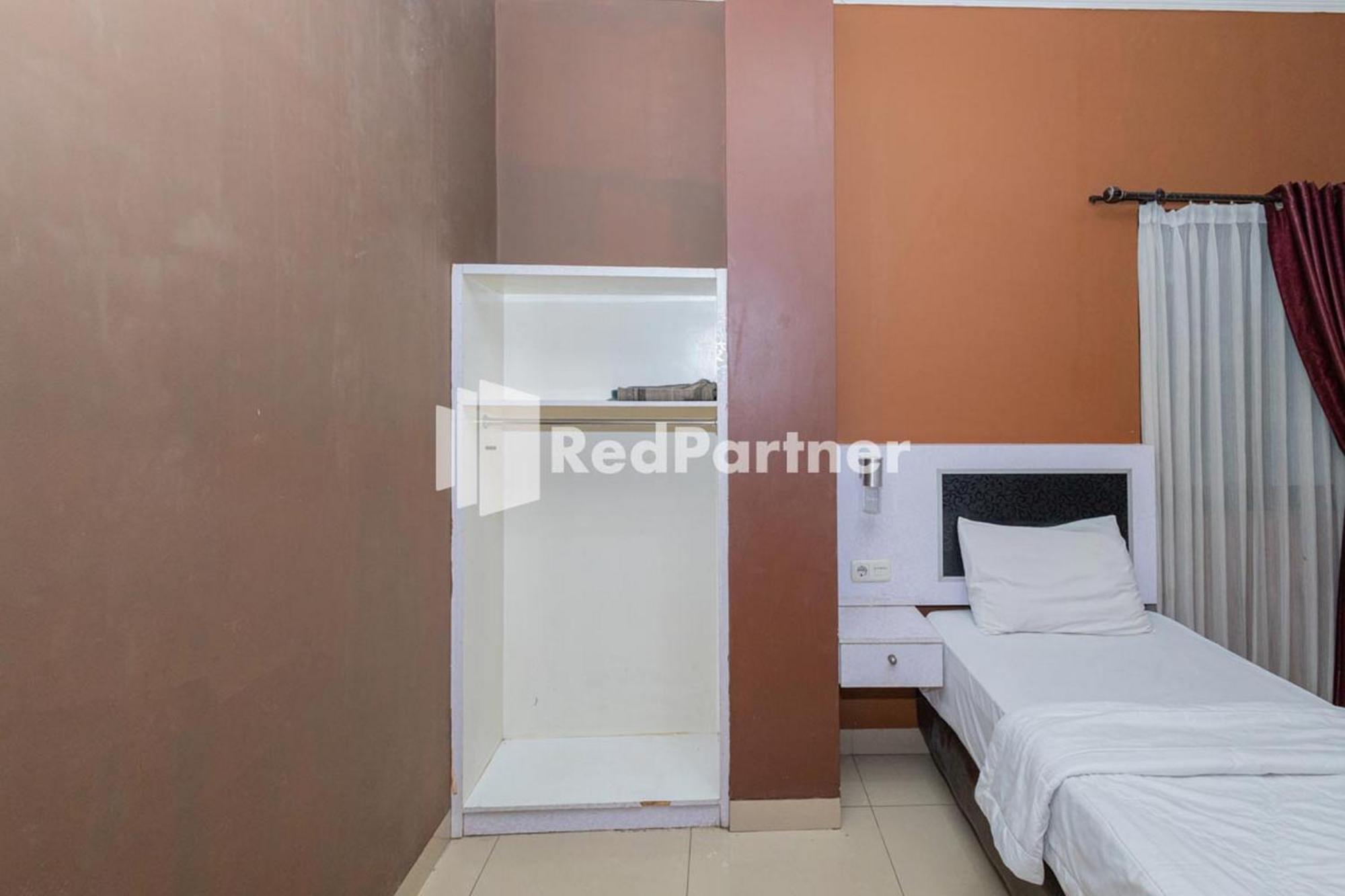 Star Jaksa Mitra Reddoorz Hotel Jakarta