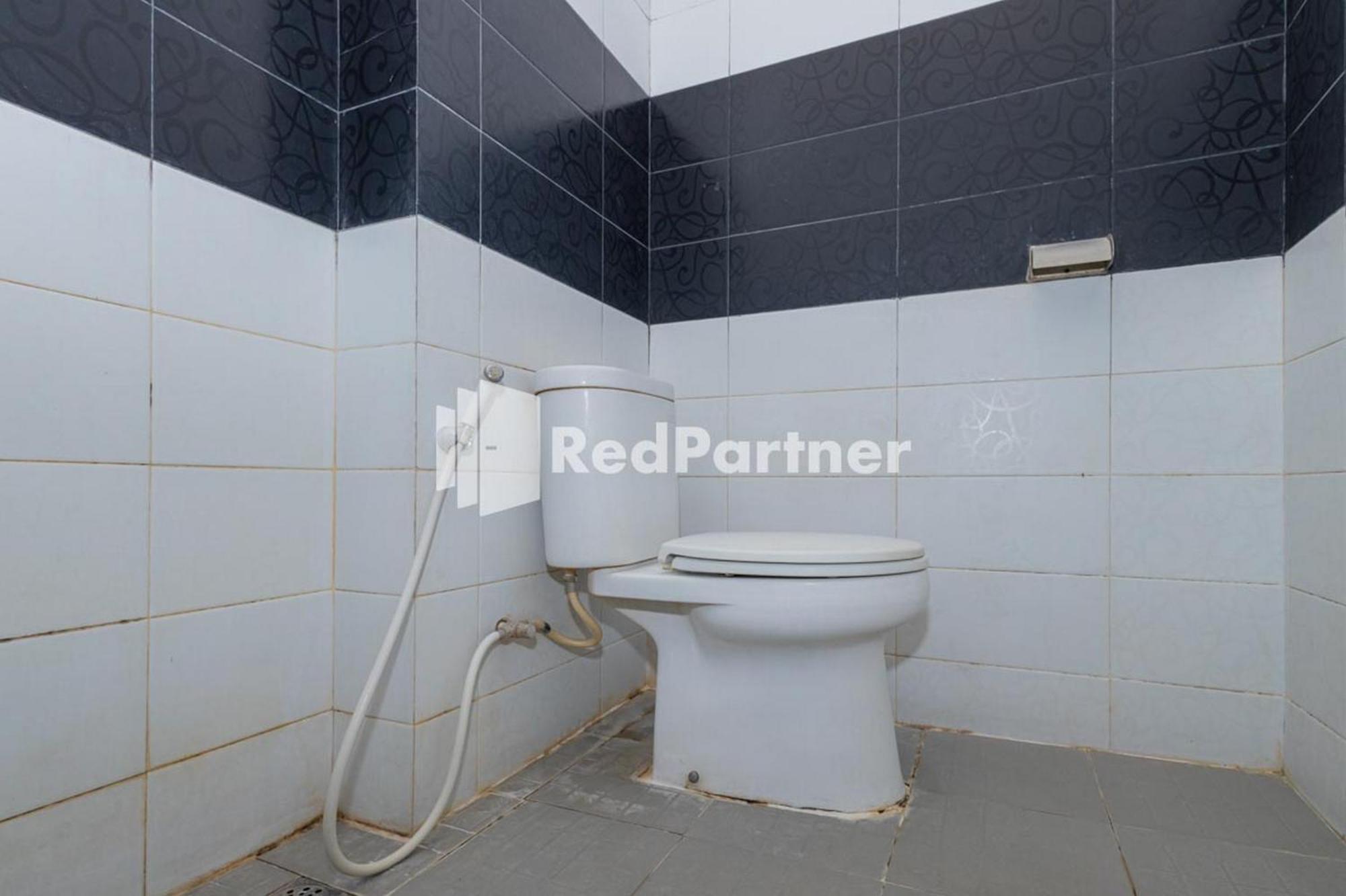 Star Jaksa Mitra Reddoorz Hotel 2*