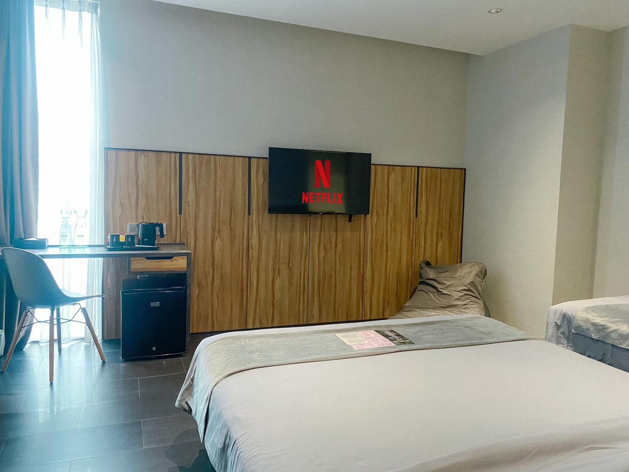 Khách sạn Erian 3*