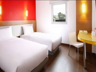 Amaris La Codefin Kemang Jakarta