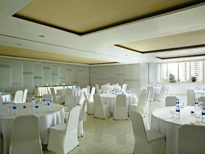 Amaris Mangga Dua Square Jakarta
