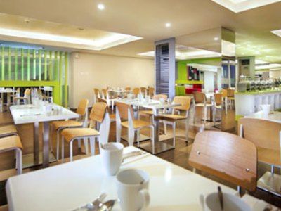 Favehotel Gatot Subroto 3*