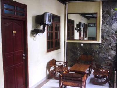 House Of Arsonia Bougainvillea Guest house