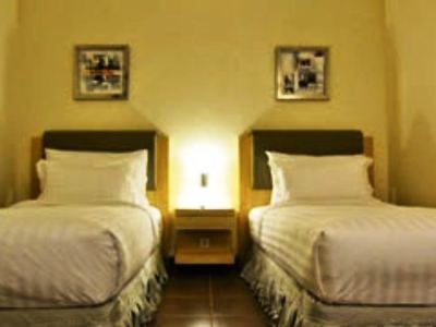 D'primahotel Itc Mangga Dua 2*