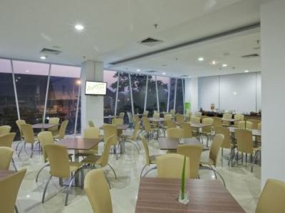 Whiz Cikini Jakarta