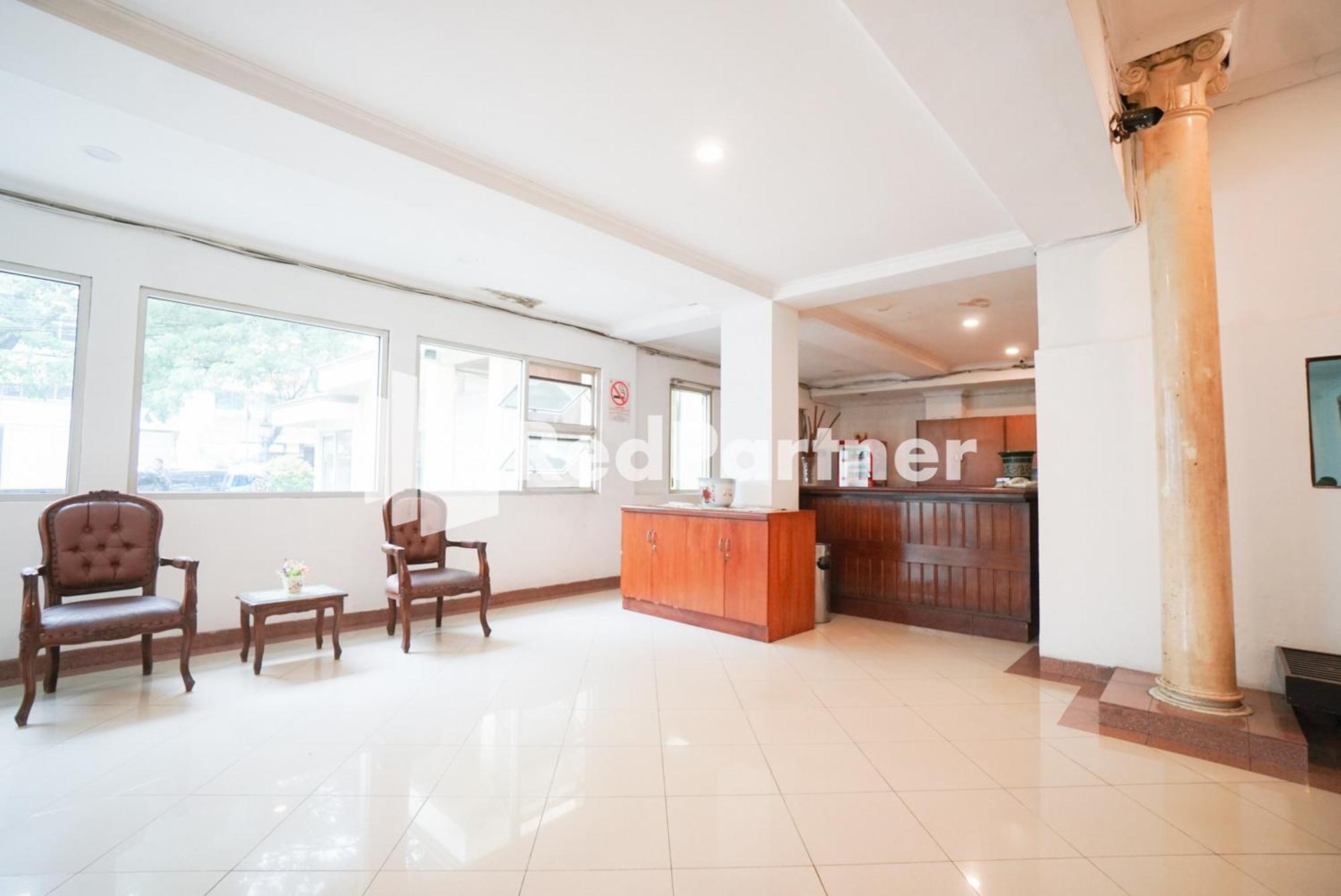 Hotel Borobudur Kemayoran Syariah Mitra Reddoorz 2*