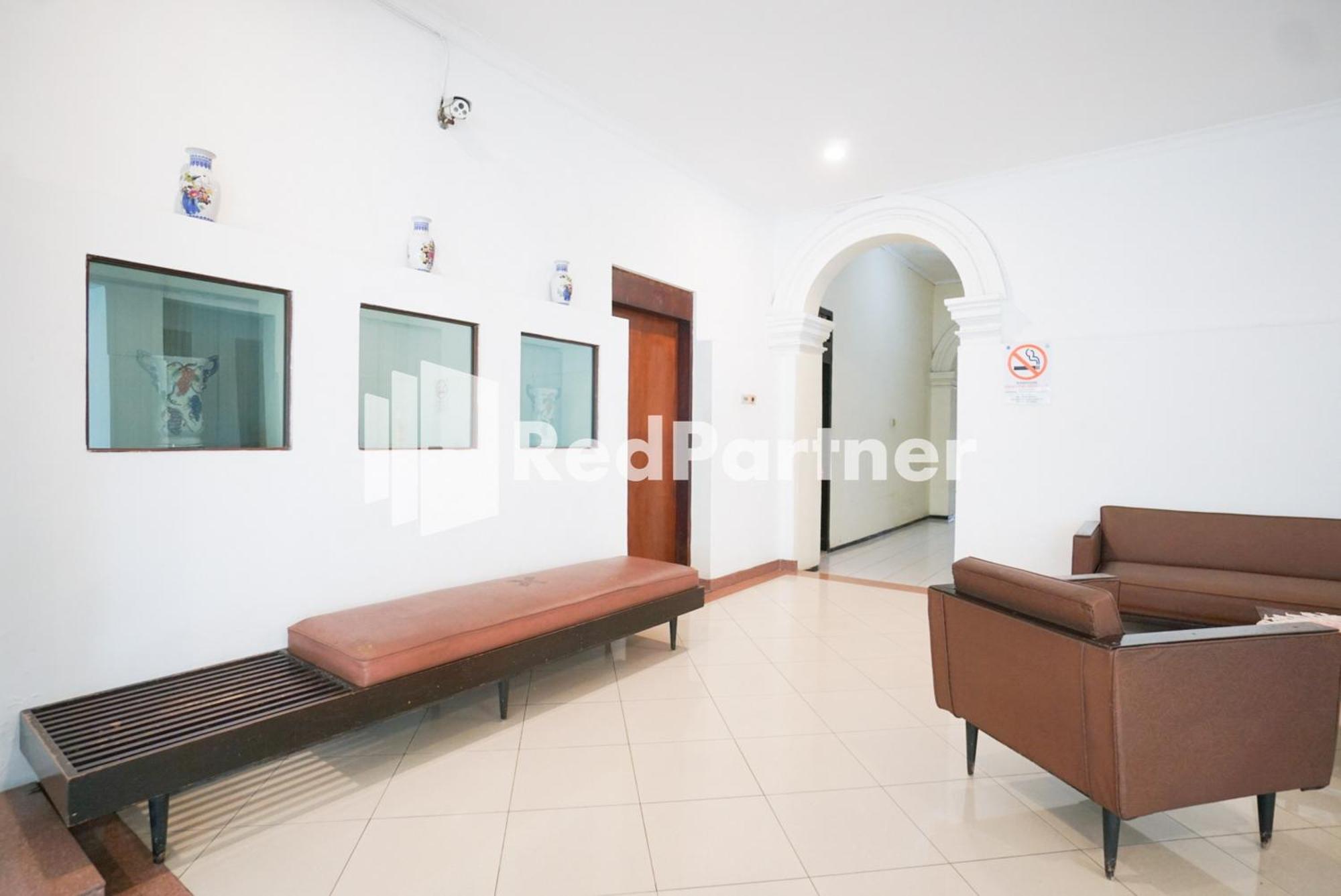 Hotel Borobudur Kemayoran Syariah Mitra Reddoorz Jakarta