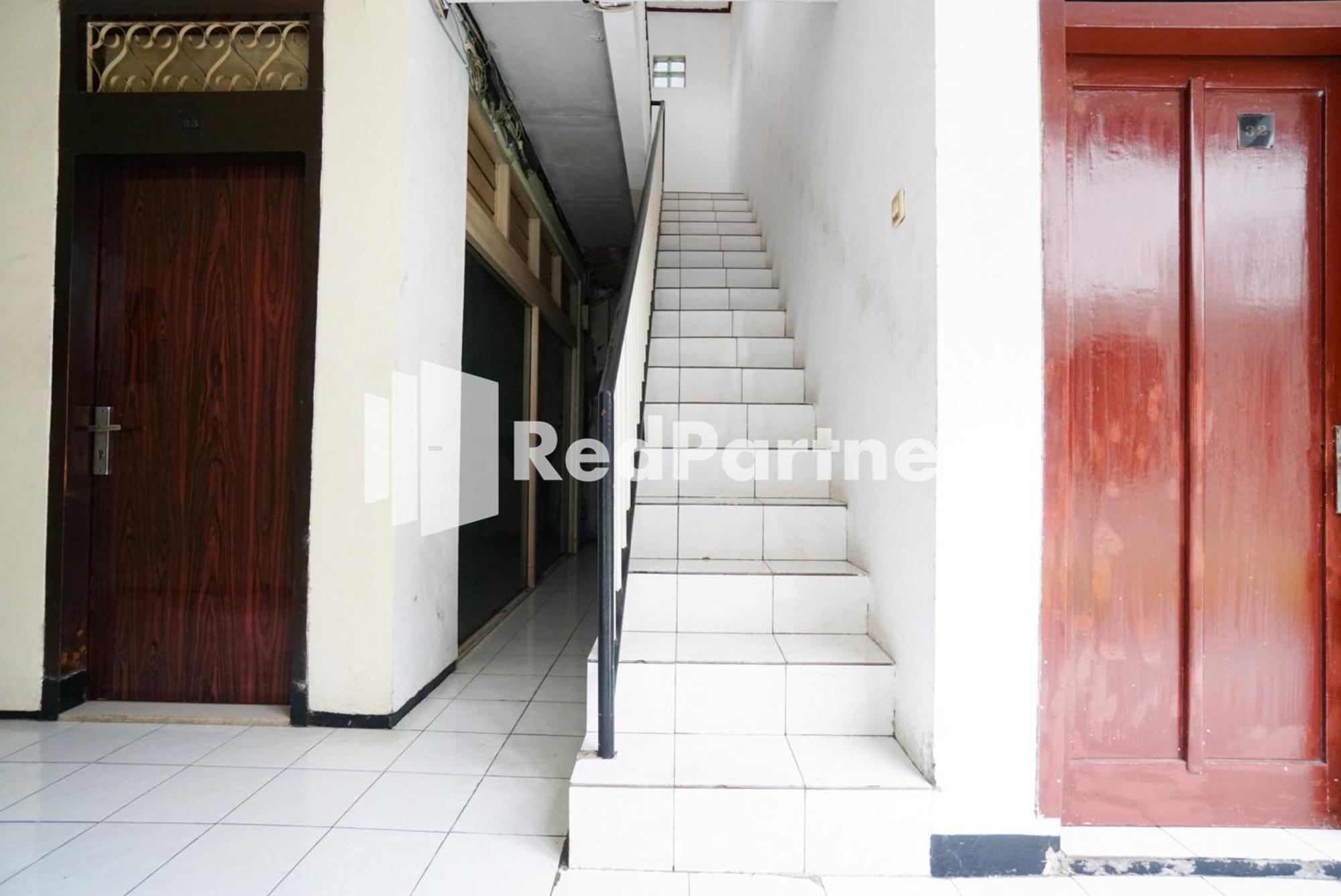 Borobudur Kemayoran Syariah Mitra Reddoorz 2* Jakarta
