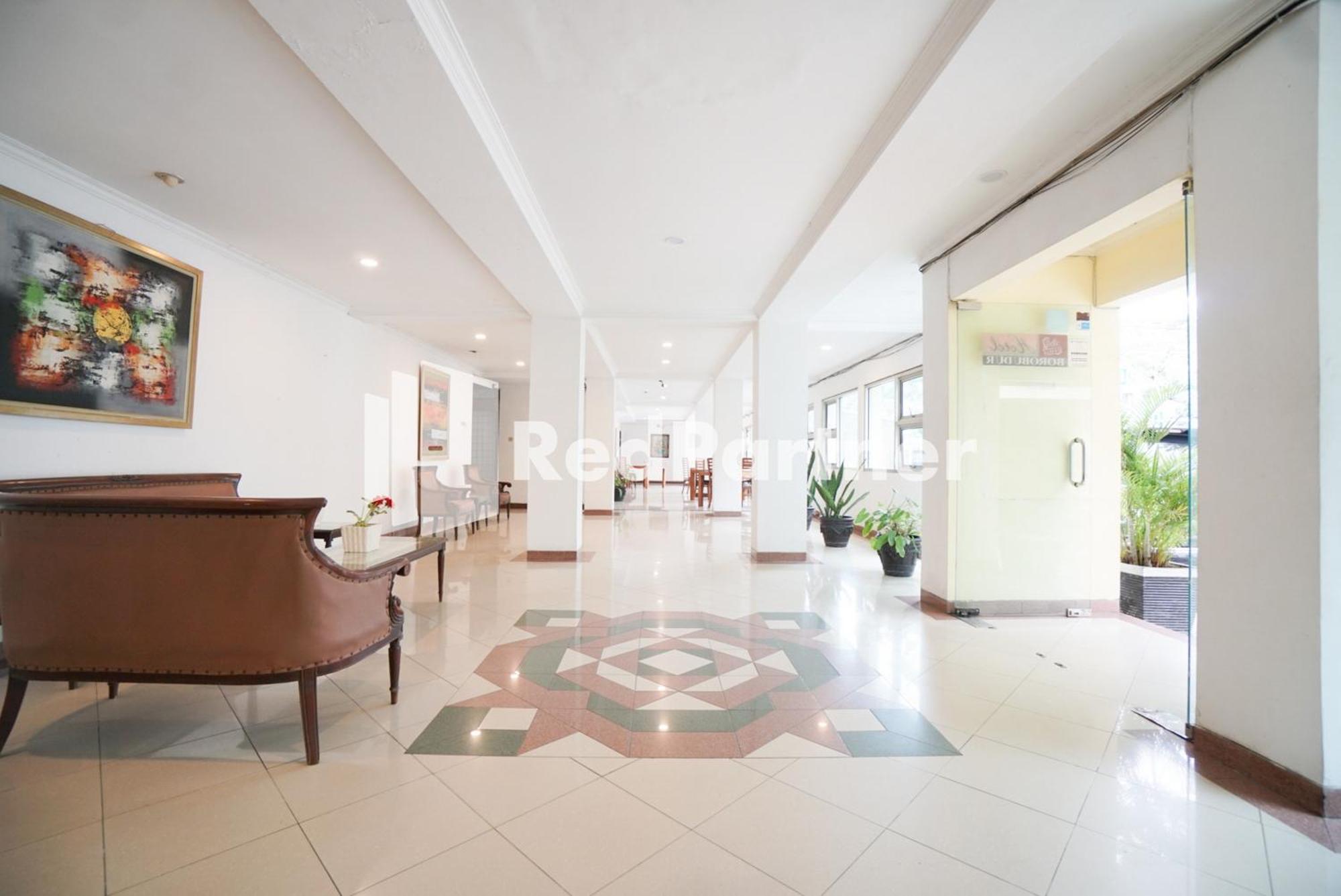 Borobudur Kemayoran Syariah Mitra Reddoorz