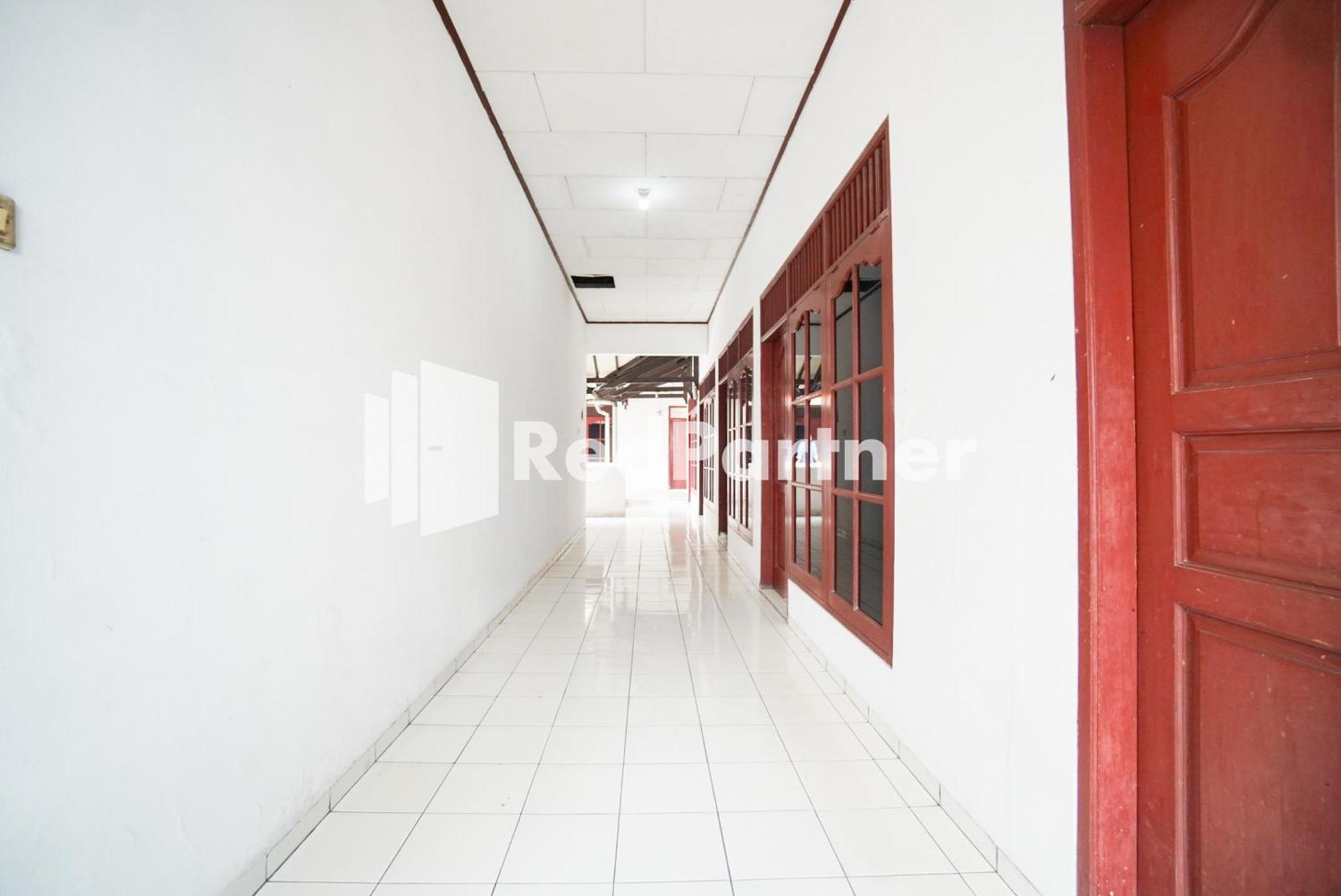 Borobudur Kemayoran Syariah Mitra Reddoorz Jakarta
