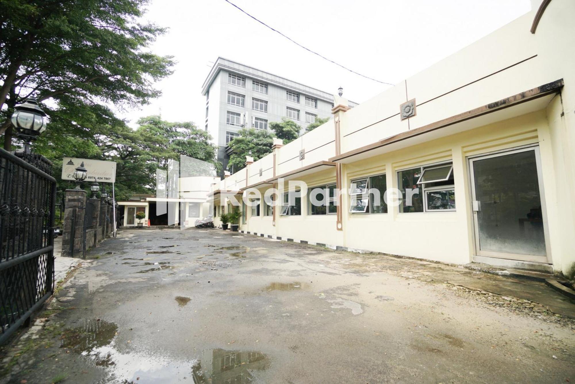 Borobudur Kemayoran Syariah Mitra Reddoorz Hotel 2*