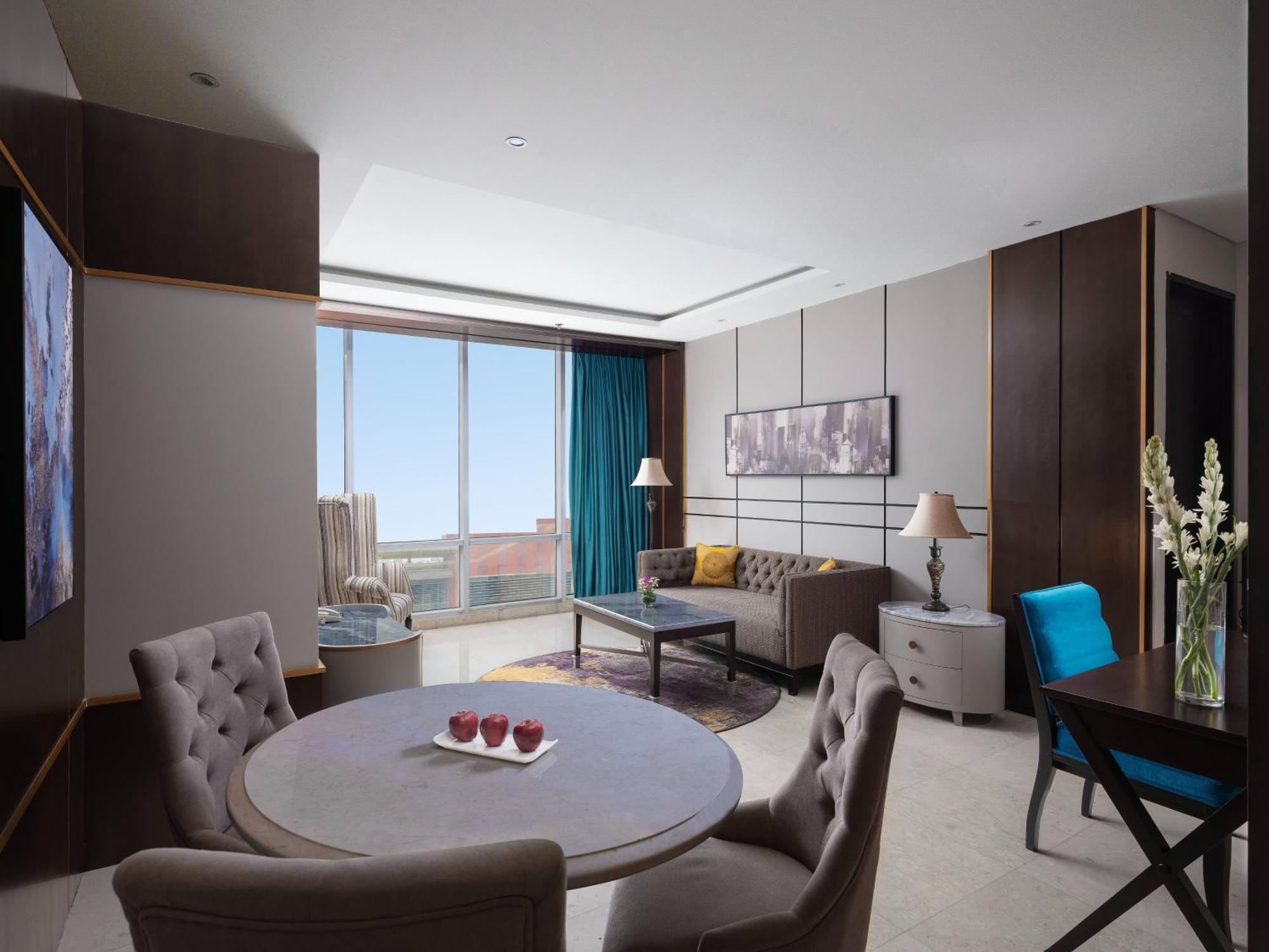 Hotel The Grove By Grand Aston Jakarta