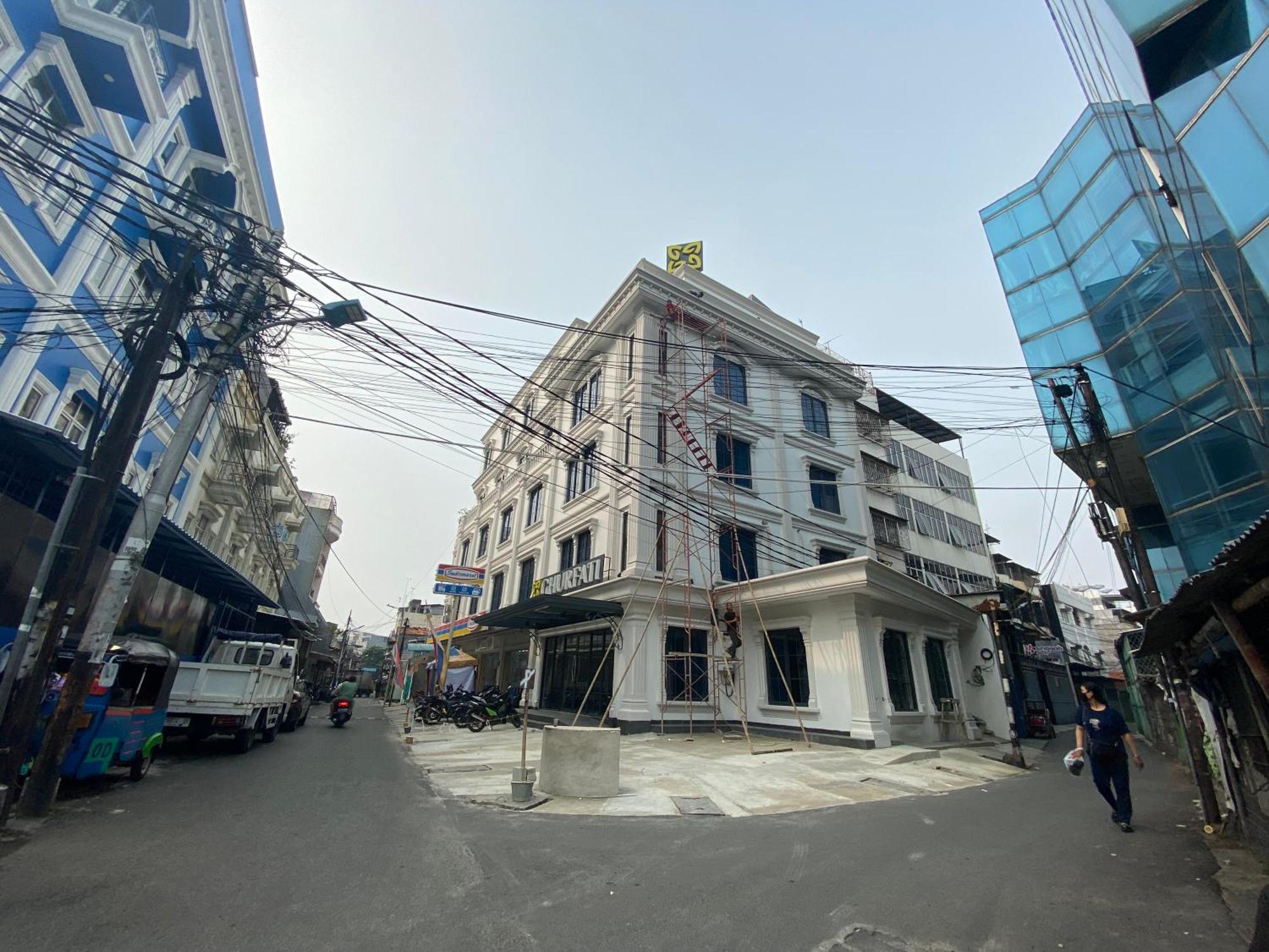 Ghurfati Wedana Hotel 3*
