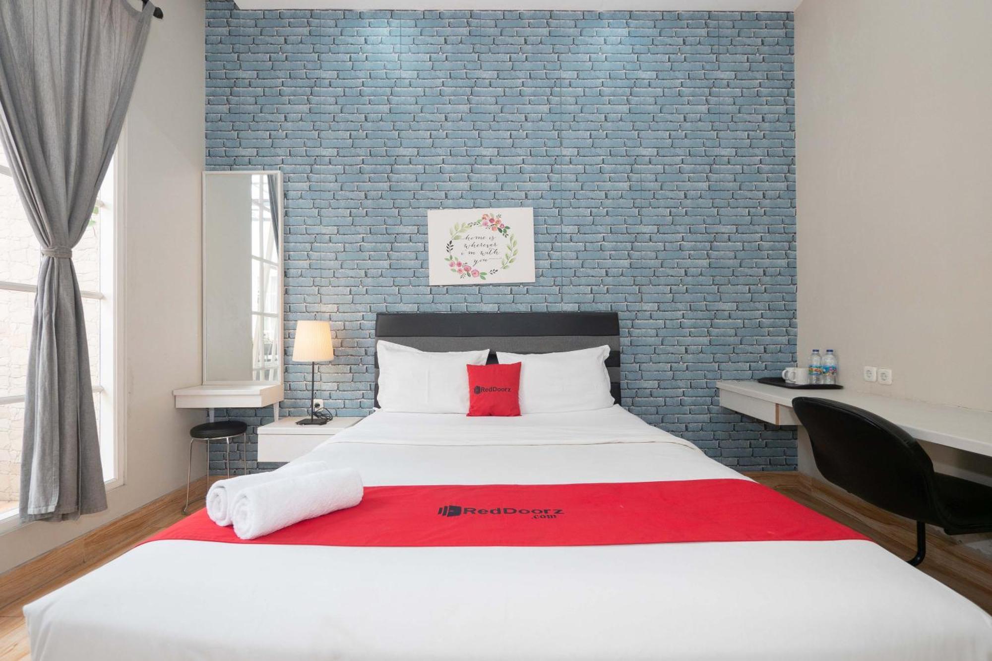 Nhà khách Reddoorz Premium Near Rs Indah Jakarta
