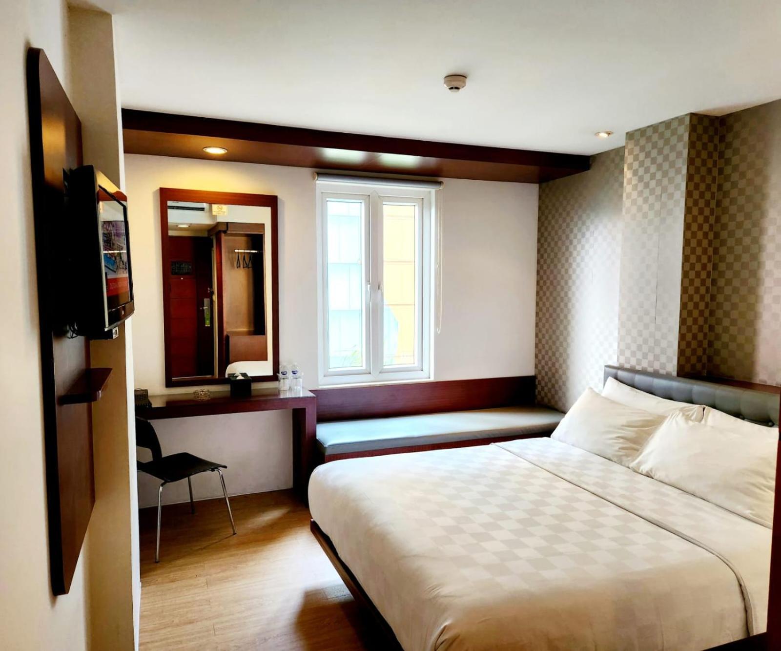 Hotel M